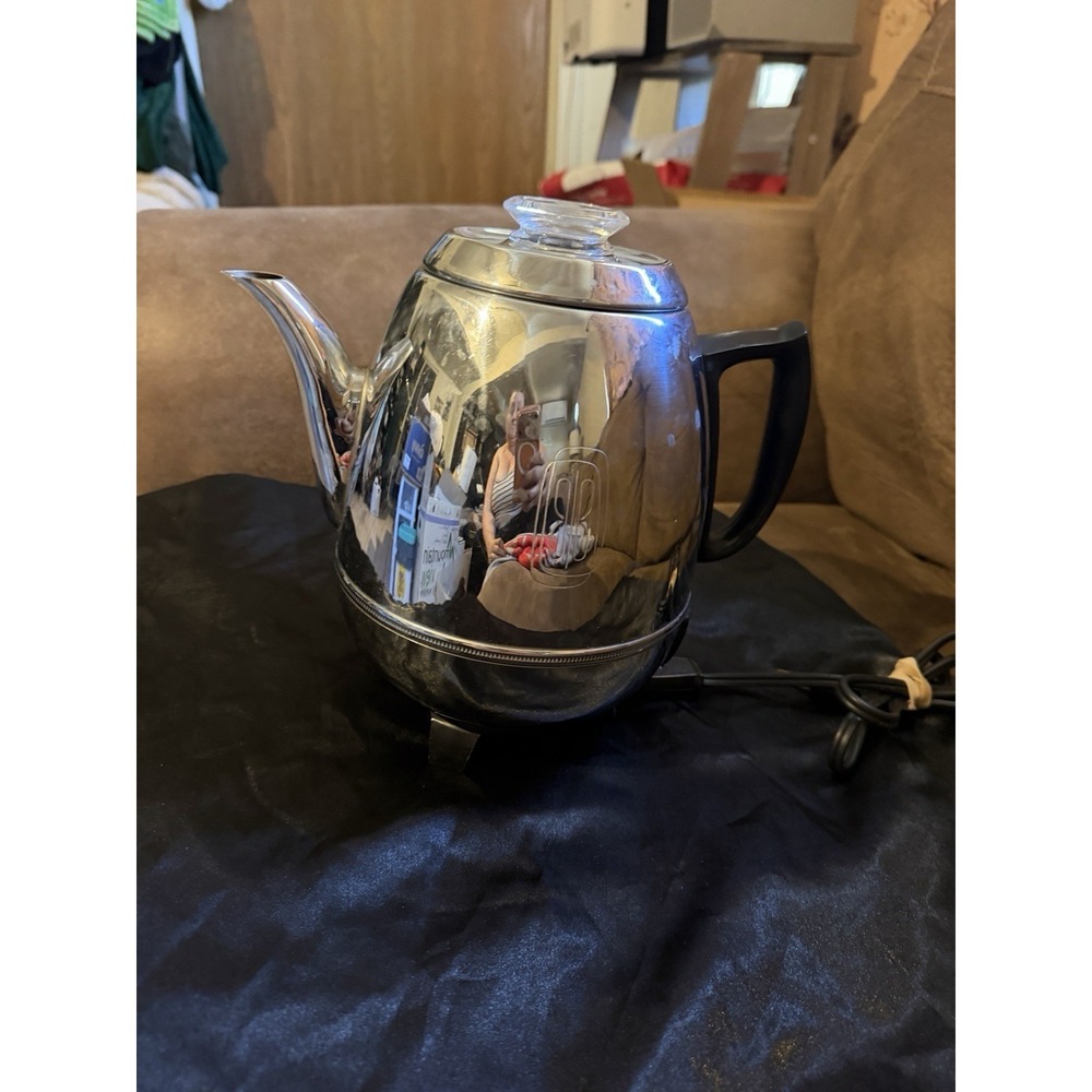 1950's GE "Pot Belly" Electric Coffee Percolator - P410A - Mid Century Atomic